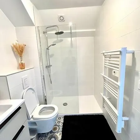 T2 A ! شقة إيكس ليه با